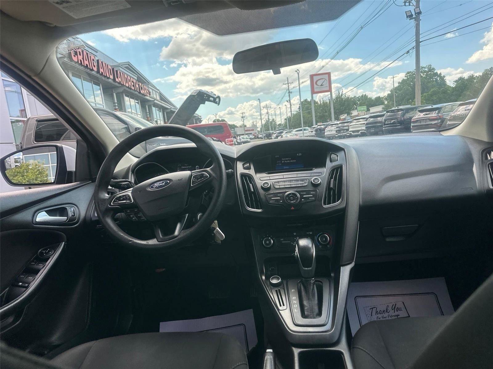 Used 2017 Ford Focus SE FWD image 12