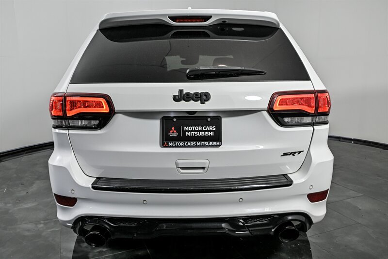 Used 2019 Jeep Grand Cherokee SRT AWD/4WD image 8