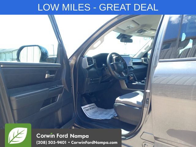 Used 2023 Toyota Tundra SR5 w/ SR5 Convenience Package AWD/4WD image 9