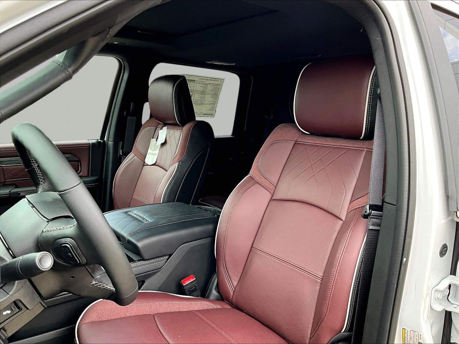 New 2026 RAM 2500 Limited AWD/4WD image 16
