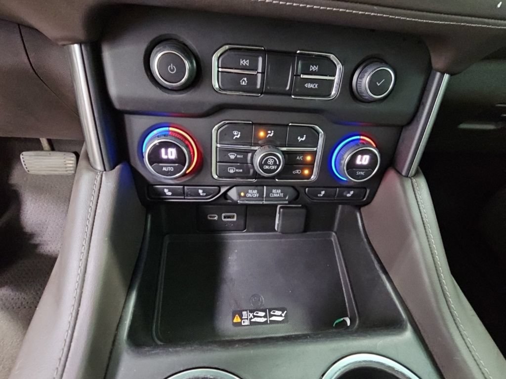 Used 2021 Chevrolet Suburban Z71 w/ Rear Media and Nav Package AWD/4WD image 22