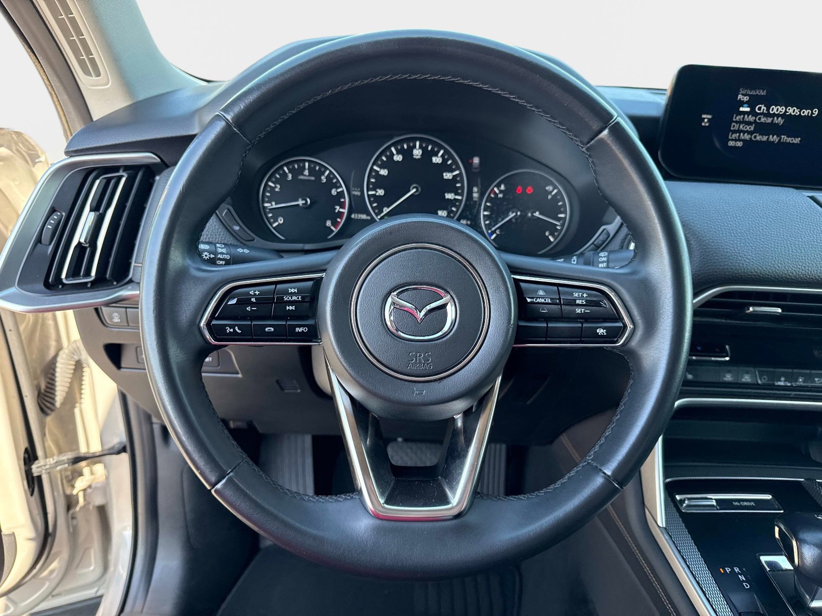 Used 2024 MAZDA CX-90 3.3 Turbo w/ Premium Package image 27