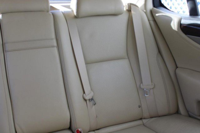 Used 2015 Lexus LS 460 w/ Comfort Package image 39