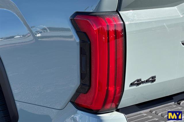 Used 2024 Toyota Tundra Limited image 33