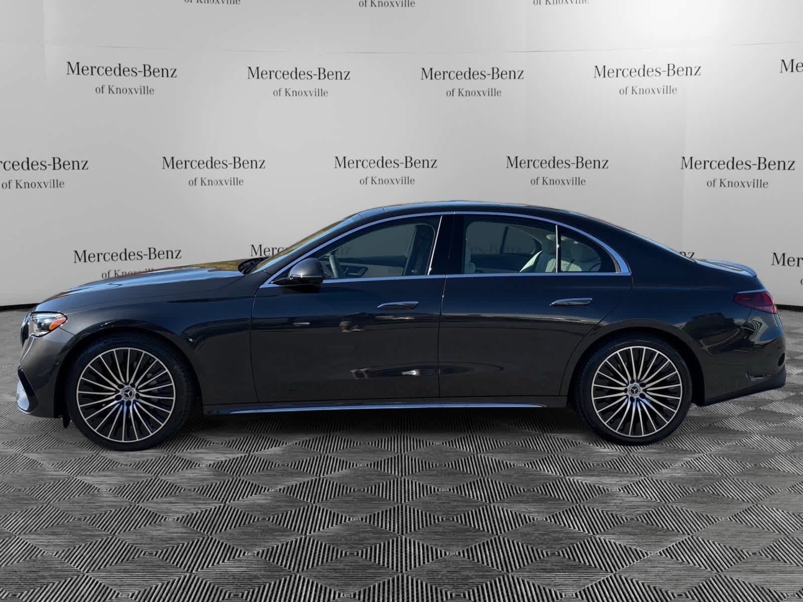 Certified 2026 Mercedes-Benz E 350 4MATIC Sedan image 2