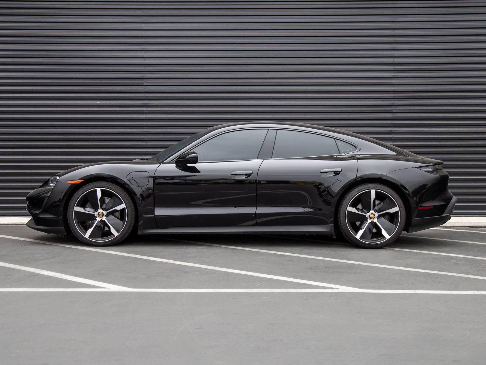 Certified 2023 Porsche Taycan RWD image 2