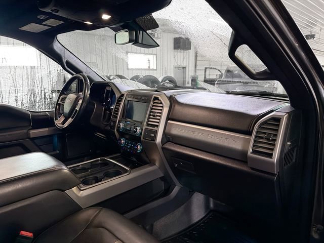 Used 2019 Ford F250 Platinum w/ Platinum Ultimate Package AWD/4WD image 12