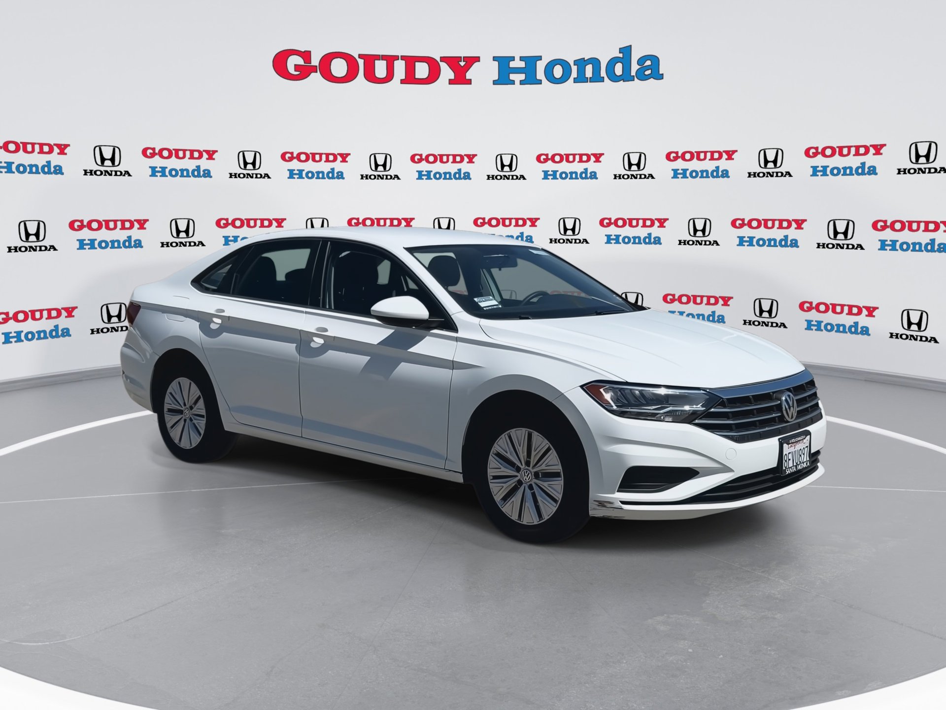 Used 2019 Volkswagen Jetta S w/ Driver Assistance Package FWD image 2