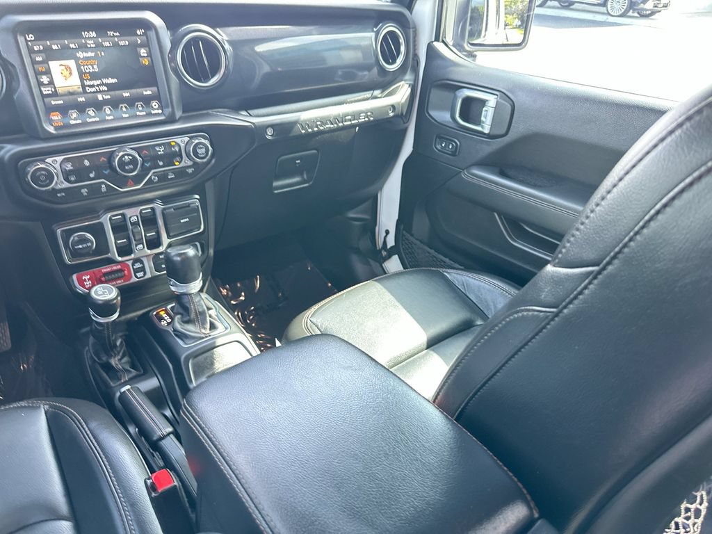 Used 2023 Jeep Wrangler Unlimited Rubicon 392 AWD/4WD image 23