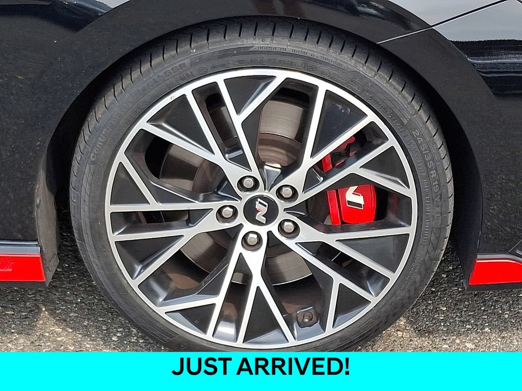 Used 2022 Hyundai Elantra N FWD image 7