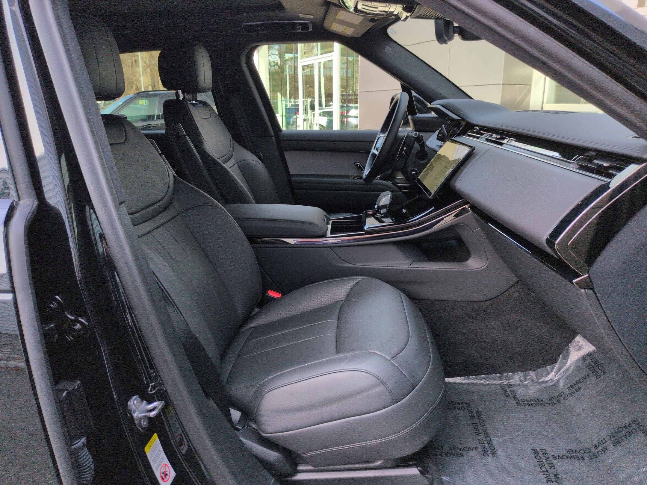 Used 2024 Land Rover Range Rover Sport Dynamic SE image 30