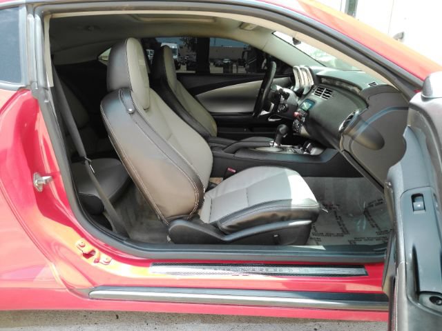 Used 2010 Chevrolet Camaro SS w/ RS Package RWD image 15