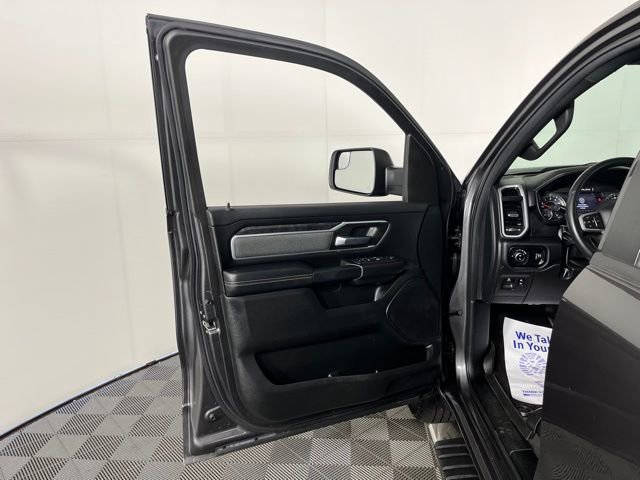 Used 2022 RAM 1500 Big Horn AWD/4WD image 14