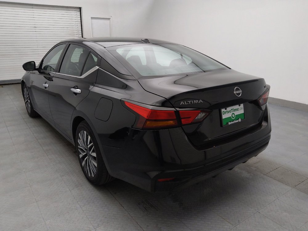 Used 2024 Nissan Altima 2.5 SV image 5