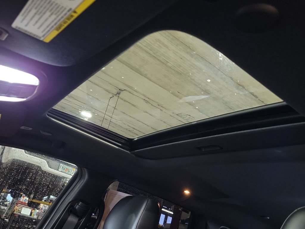 Used 2020 Jeep Grand Cherokee Altitude RWD image 23