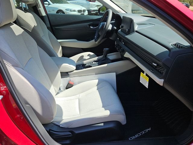 Certified 2025 Honda Accord SE image 15