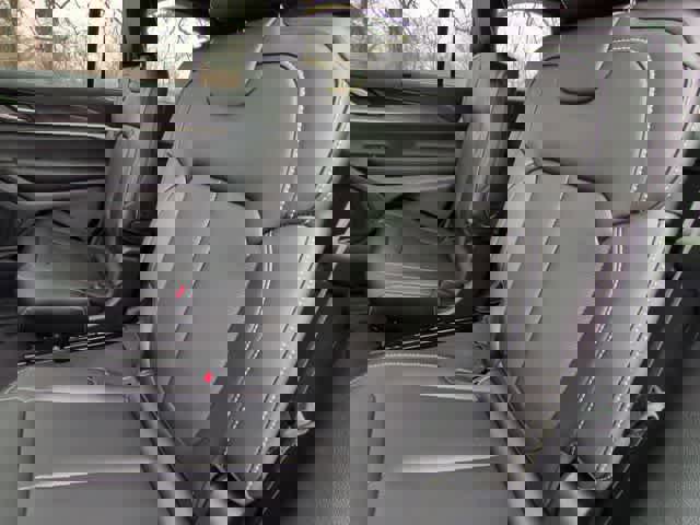 New 2025 Jeep Grand Cherokee L Limited w/ Luxury Tech Group II AWD/4WD image 21