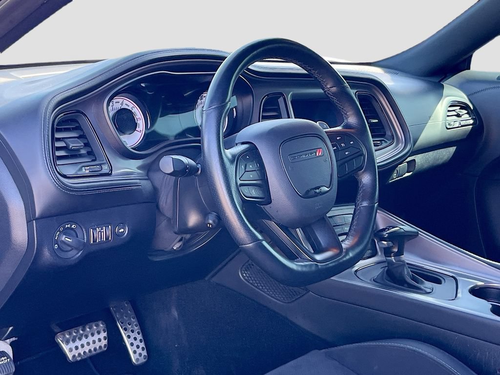 Used 2023 Dodge Challenger R/T Scat Pack RWD image 9