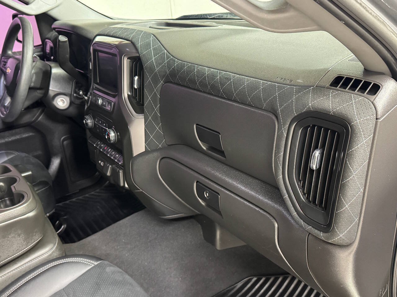 Used 2021 Chevrolet Silverado 1500 Custom w/ LPO, Dark Essentials Package RWD image 43