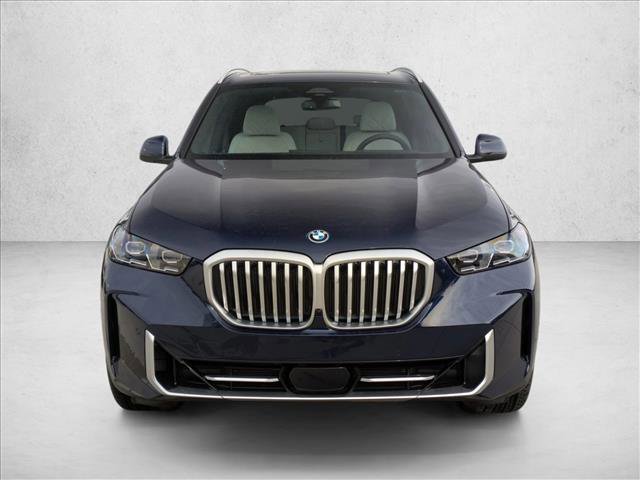 New 2026 BMW X5 xDrive50e w/ Climate Comfort Package image 6