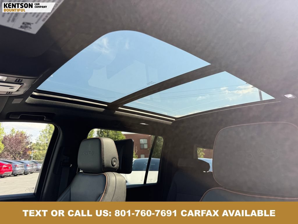 Used 2026 GMC Yukon XL AT4 w/ AT4 Premium Plus Package AWD/4WD image 29
