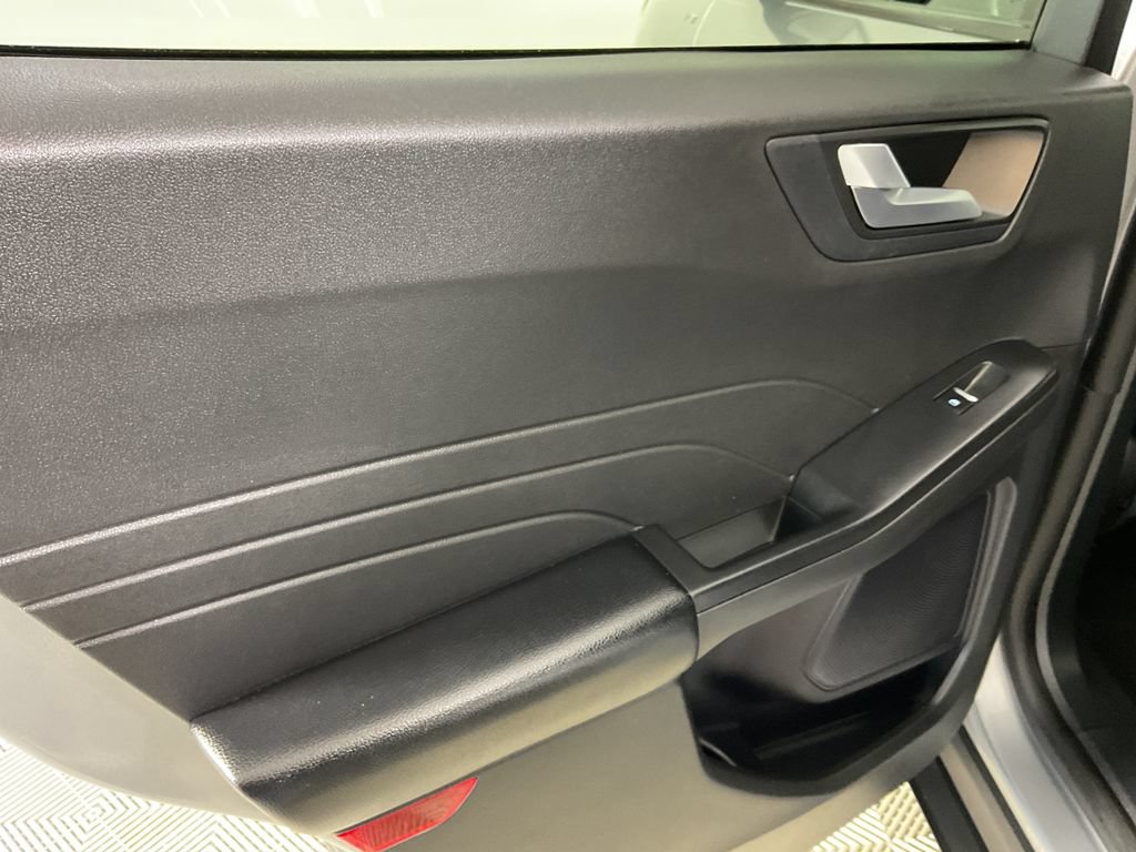 Used 2024 Ford Escape ST-Line FWD image 18