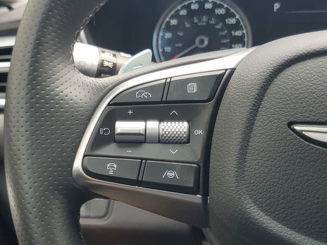 Used 2026 Genesis G70 2.5T image 19