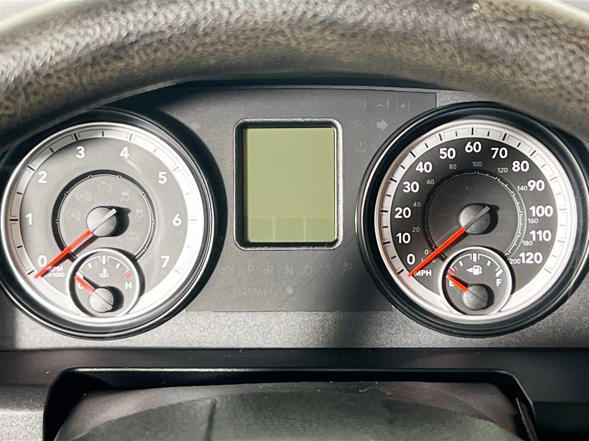 Used 2013 RAM 1500 Express RWD image 22