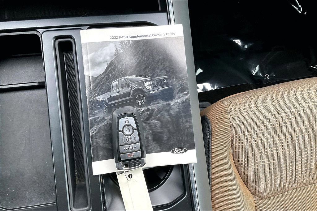 Used 2022 Ford F150 XLT w/ Equipment Group 302A High image 10