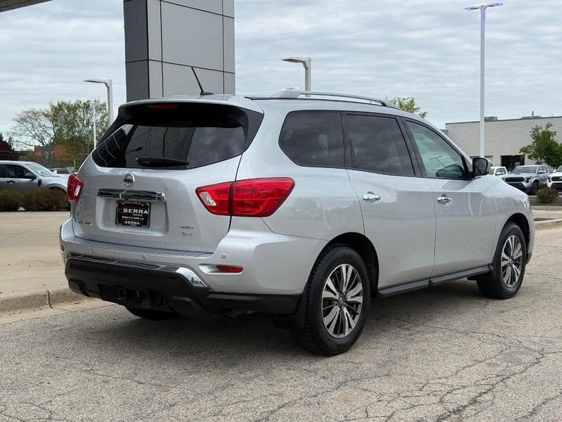 Used 2017 Nissan Pathfinder SV w/ Trailer Tow Package AWD/4WD image 3