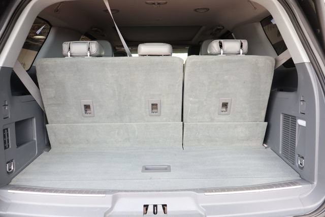 Used 2020 Lincoln Navigator Reserve RWD image 23