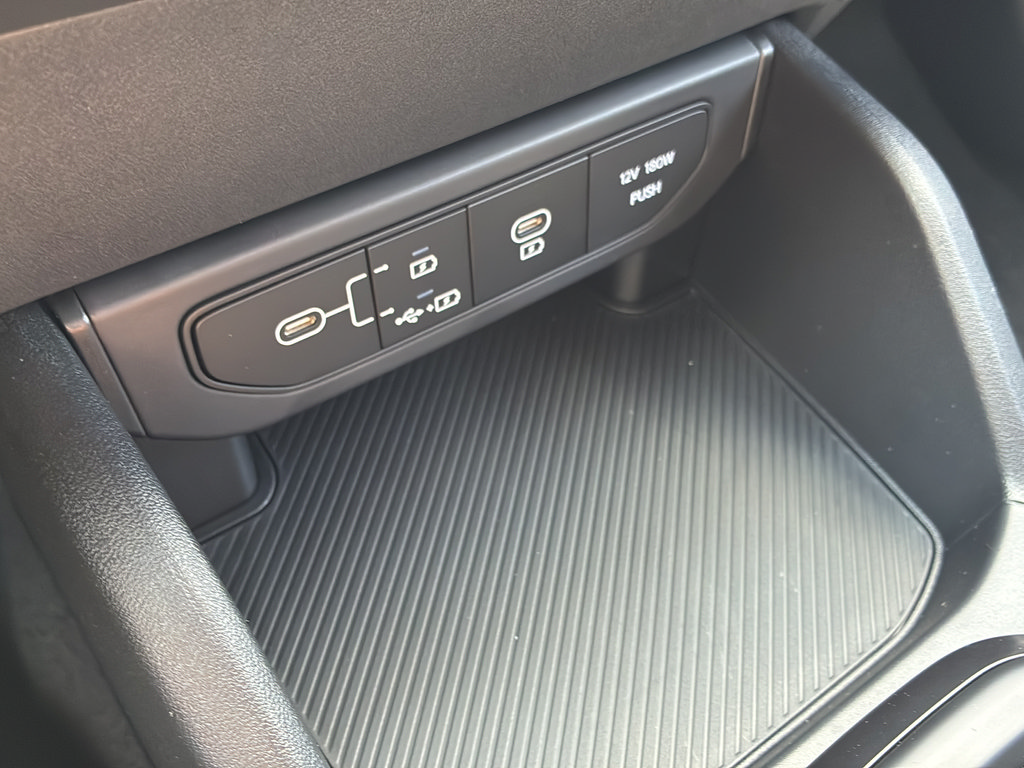 New 2026 Kia K4 FWD image 36