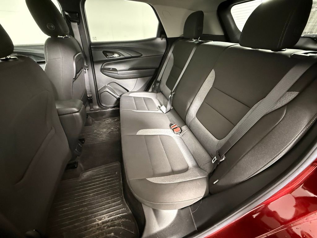 Used 2022 Chevrolet TrailBlazer LT w/ Convenience Package image 12