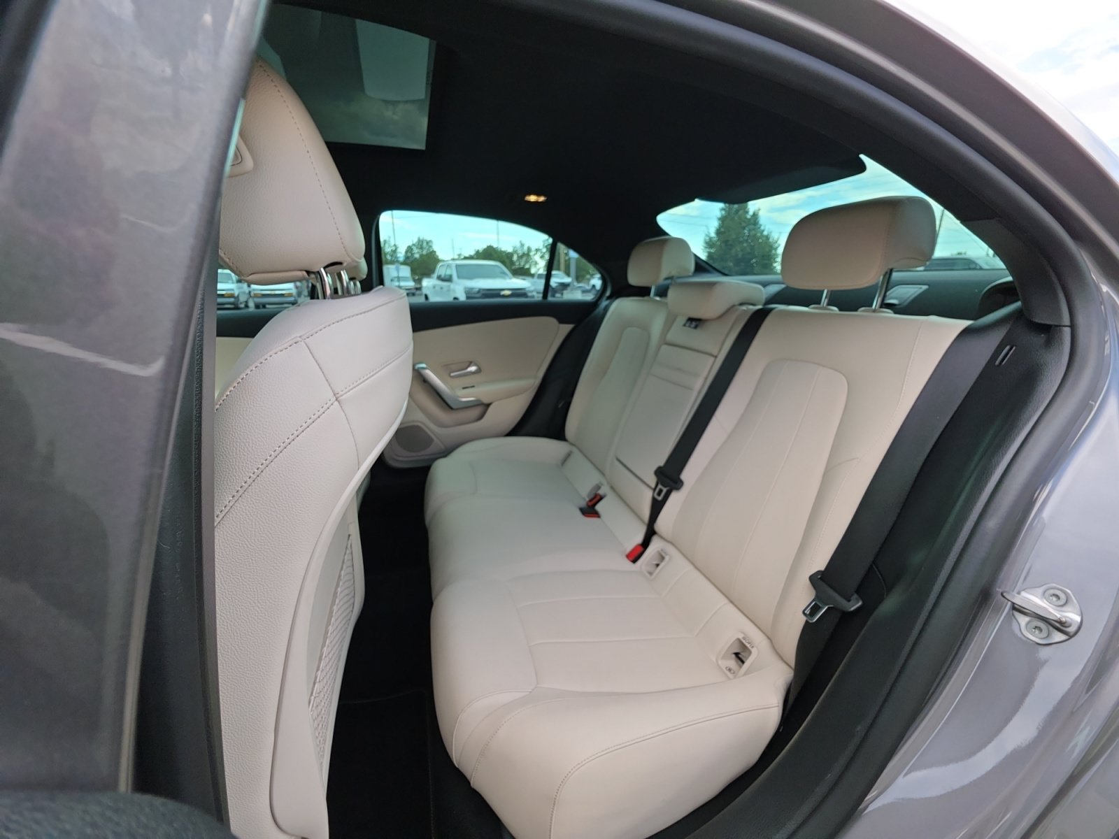 Used 2021 Mercedes-Benz A 220 4MATIC w/ Premium Package image 16