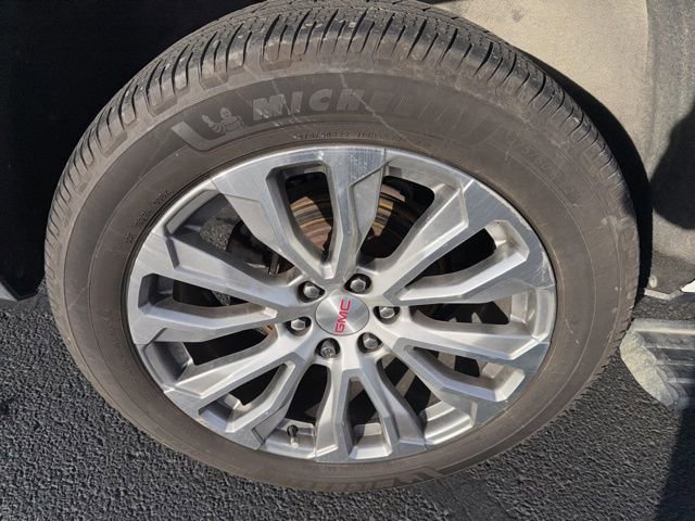 Used 2022 GMC Yukon XL Denali image 34