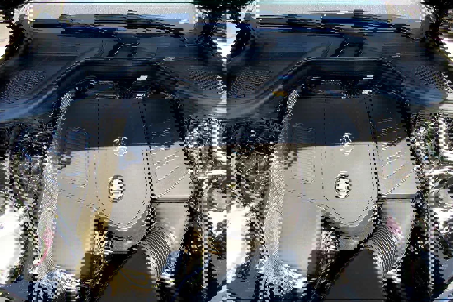 Certified 2025 Mercedes-Benz GLC 300 image 17