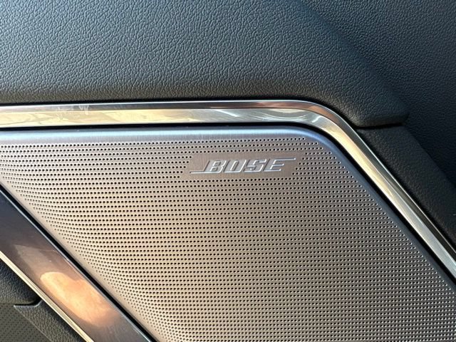 Used 2024 Chevrolet Silverado 1500 High Country w/ Technology Package AWD/4WD image 29