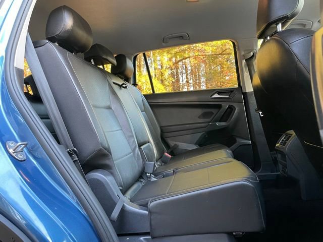 Used 2018 Volkswagen Tiguan SE FWD image 19