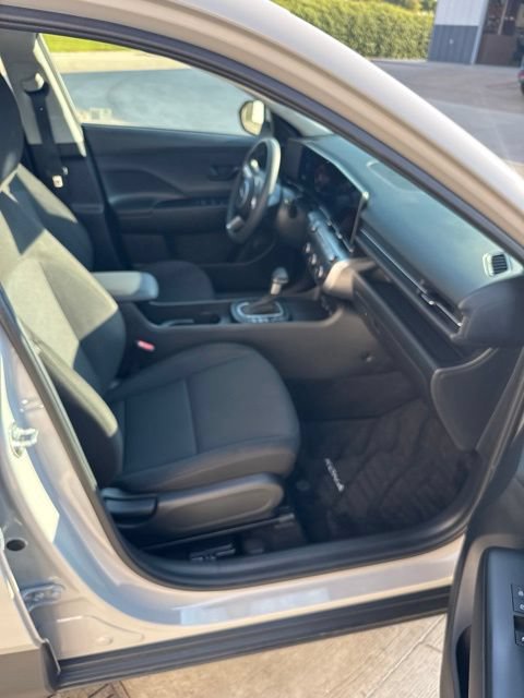Used 2025 Hyundai Kona SE FWD image 15