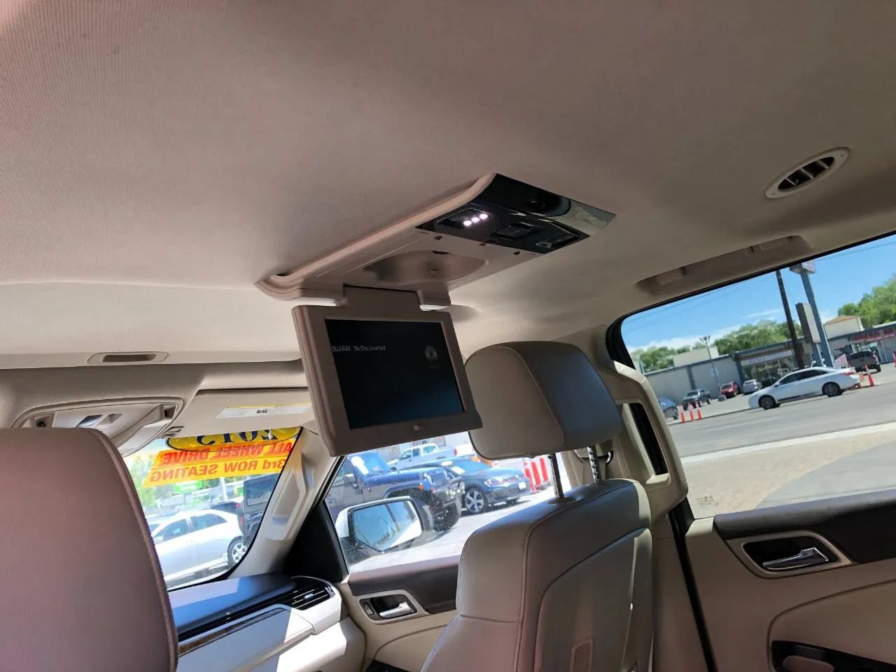 Used 2015 GMC Yukon XL Denali w/ Touring Package AWD/4WD image 39