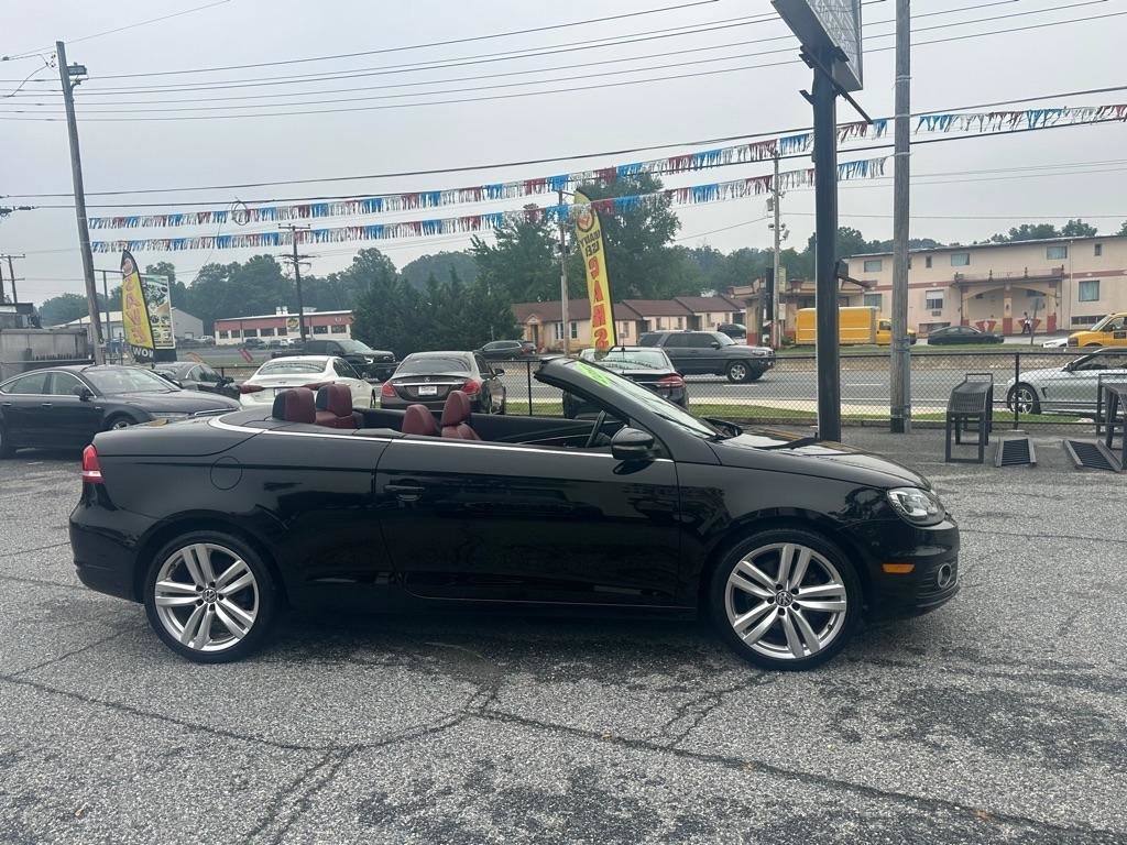 Used 2012 Volkswagen Eos Executive FWD image 14