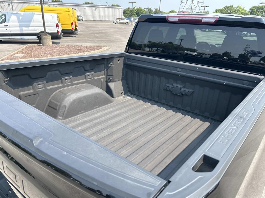 Used 2022 Chevrolet Silverado 1500 RST AWD/4WD image 14