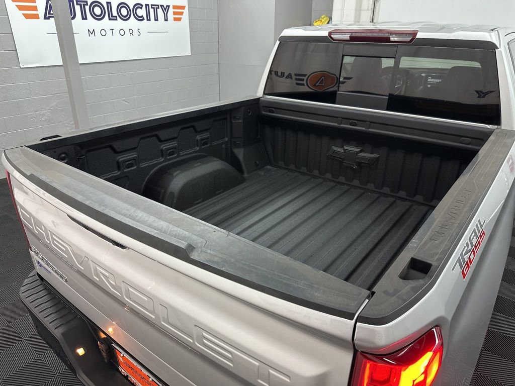 Used 2021 Chevrolet Silverado 1500 LT Trail Boss w/ Convenience Package II image 11