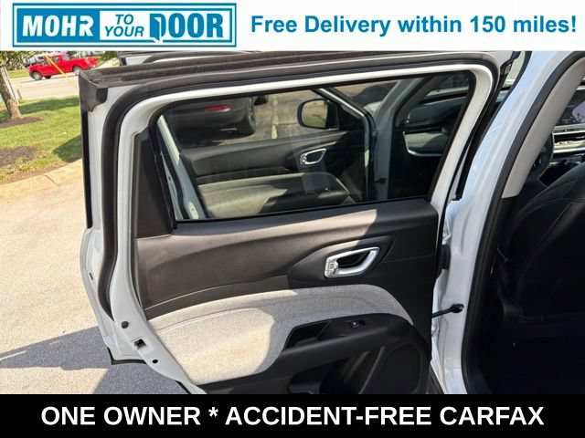 Used 2022 Jeep Compass Latitude FWD image 37