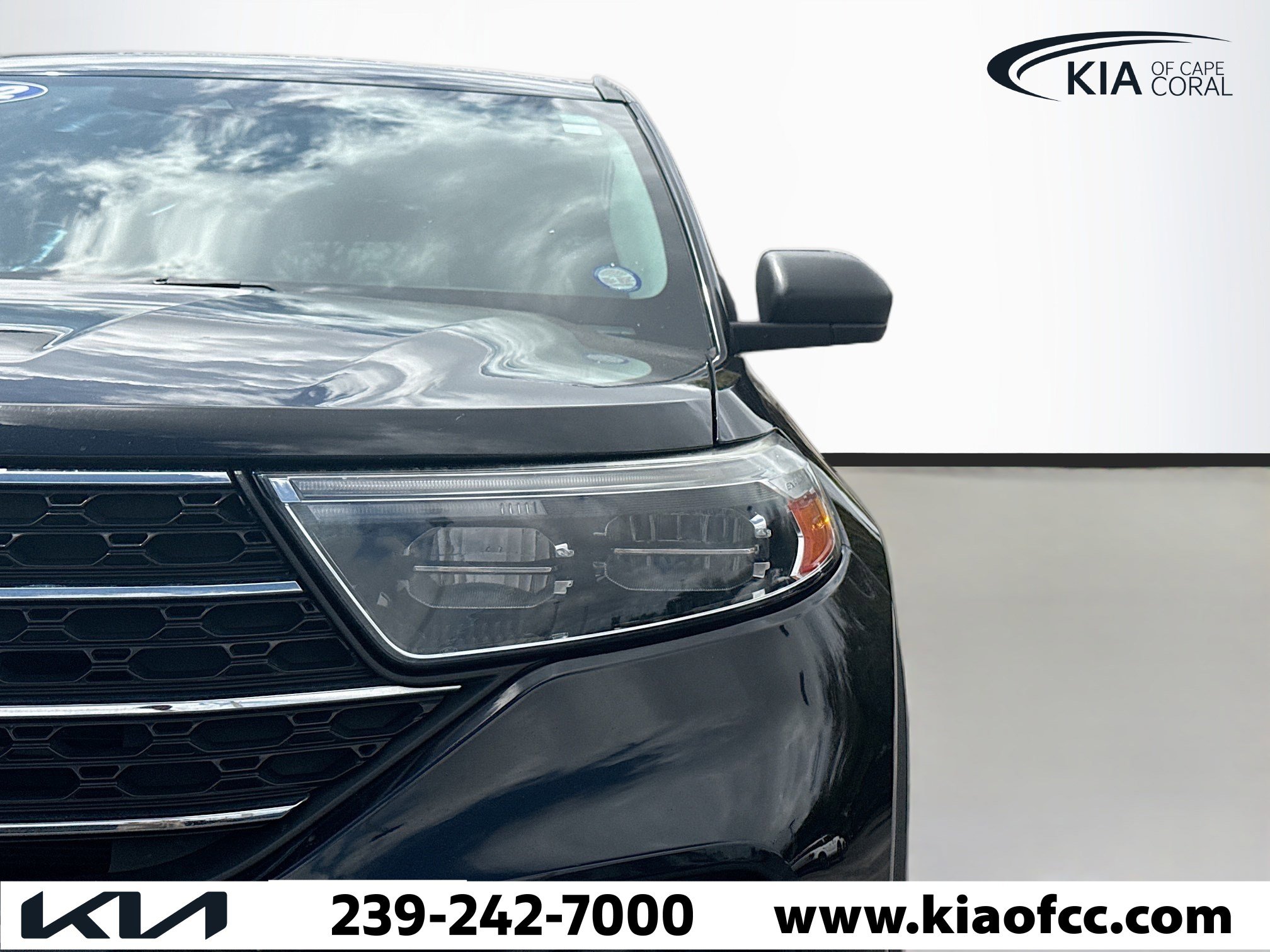 Used 2022 Ford Explorer XLT image 8