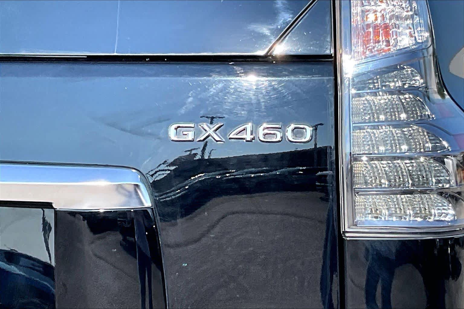 Used 2022 Lexus GX 460 Premium w/ Premium Package AWD/4WD image 28