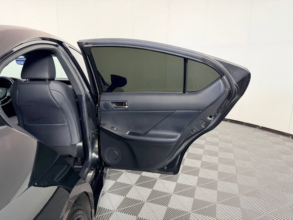 Used 2024 Lexus IS 500 image 30