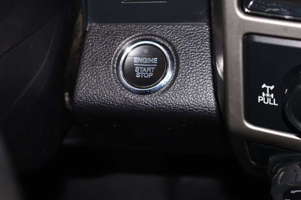 Certified 2018 Ford F150 Lariat image 28