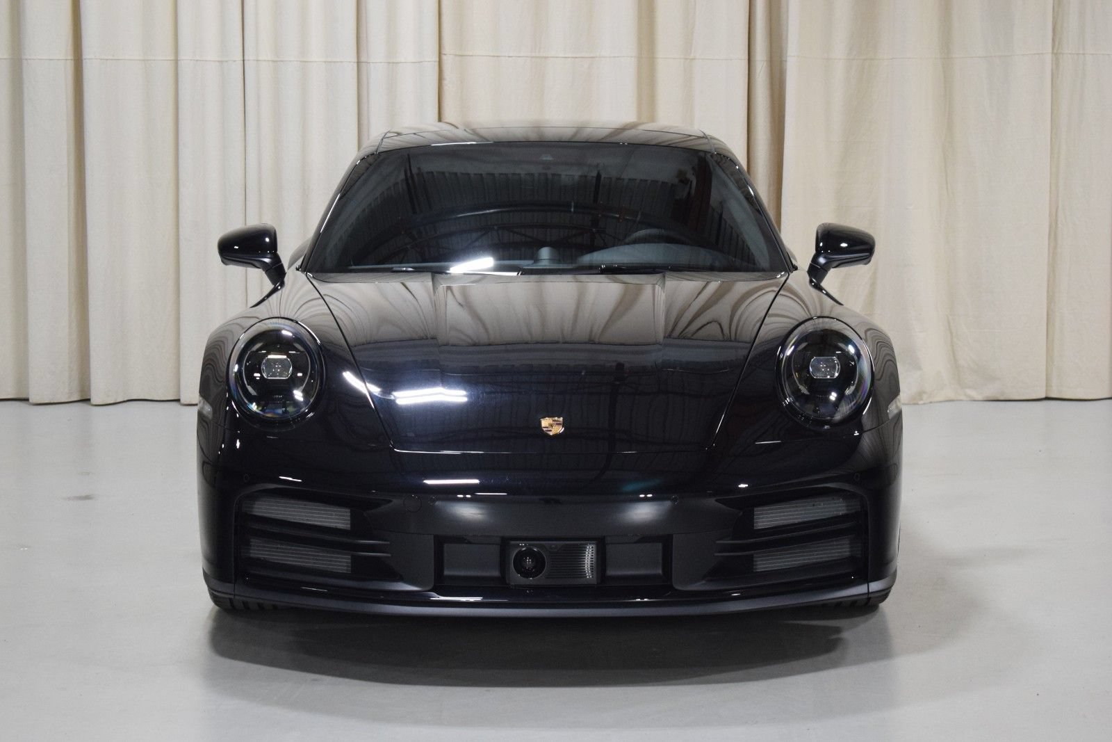 Used 2026 Porsche 911 Carrera RWD image 7