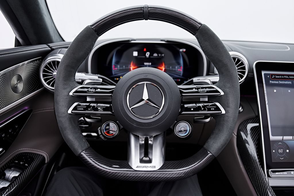 Used 2025 Mercedes-Benz SL 63 AMG 4MATIC image 50